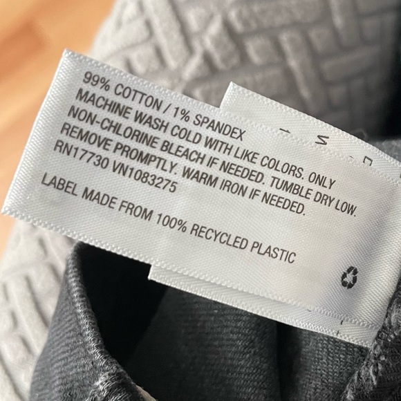 Women's High-Rise Vintage Straight Jeans - Universal Thread Black 2/26 - Picture 11 of 11